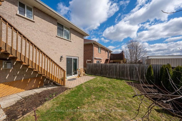 5 Simcoe Drive