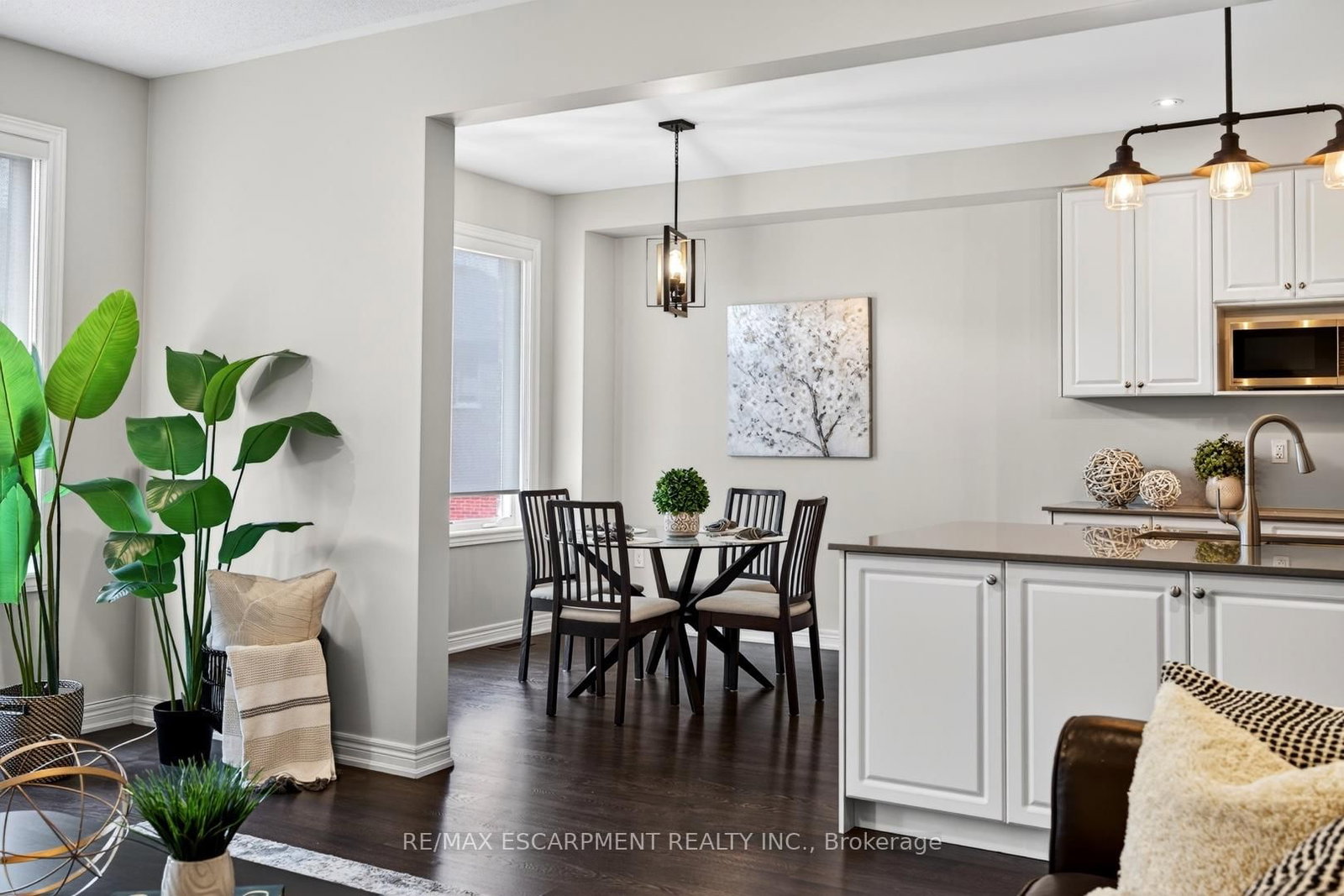 225 Skinner Road S - Photo 13