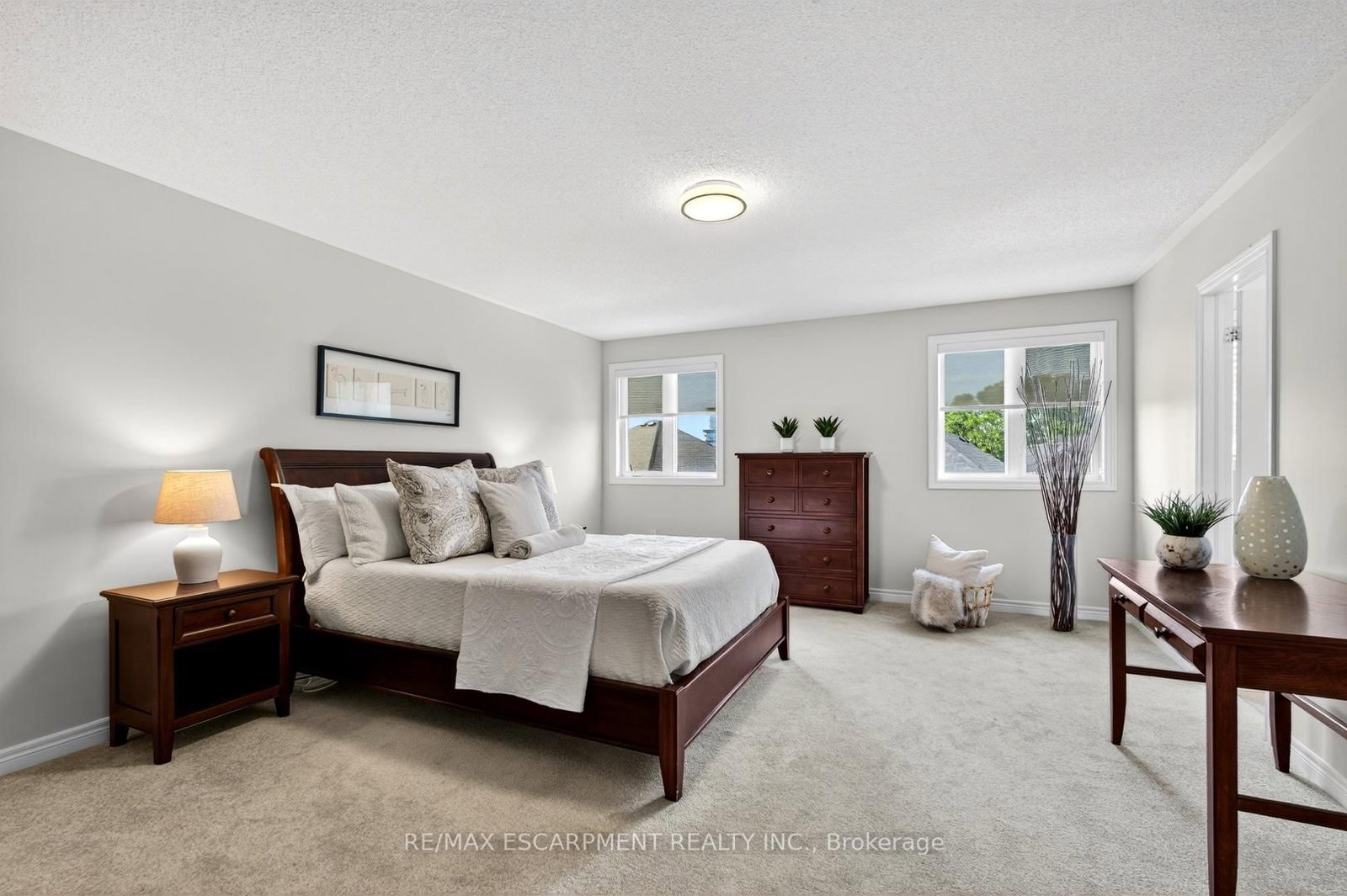 225 Skinner Road S - Photo 22