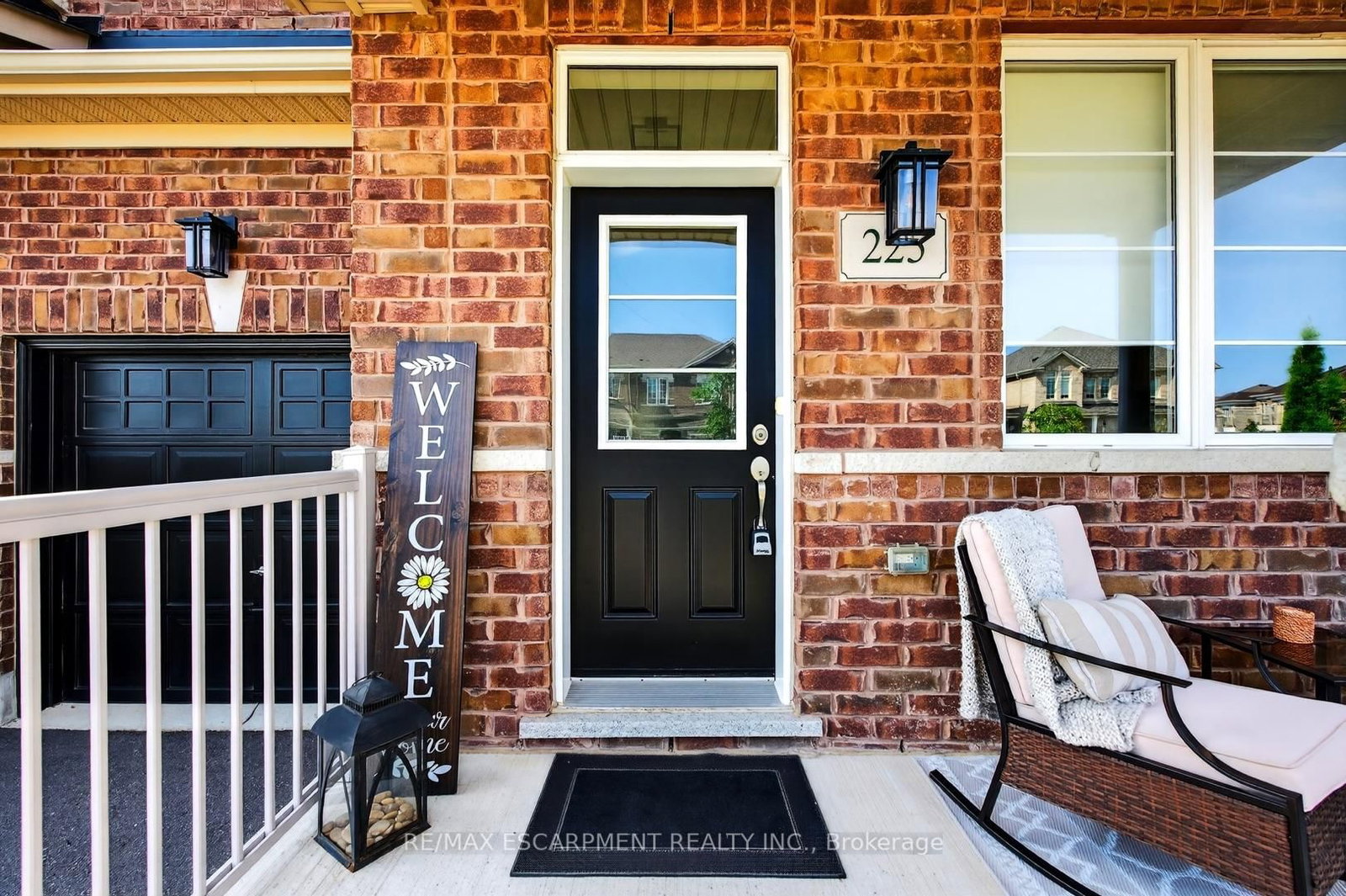 225 Skinner Road S - Photo 4