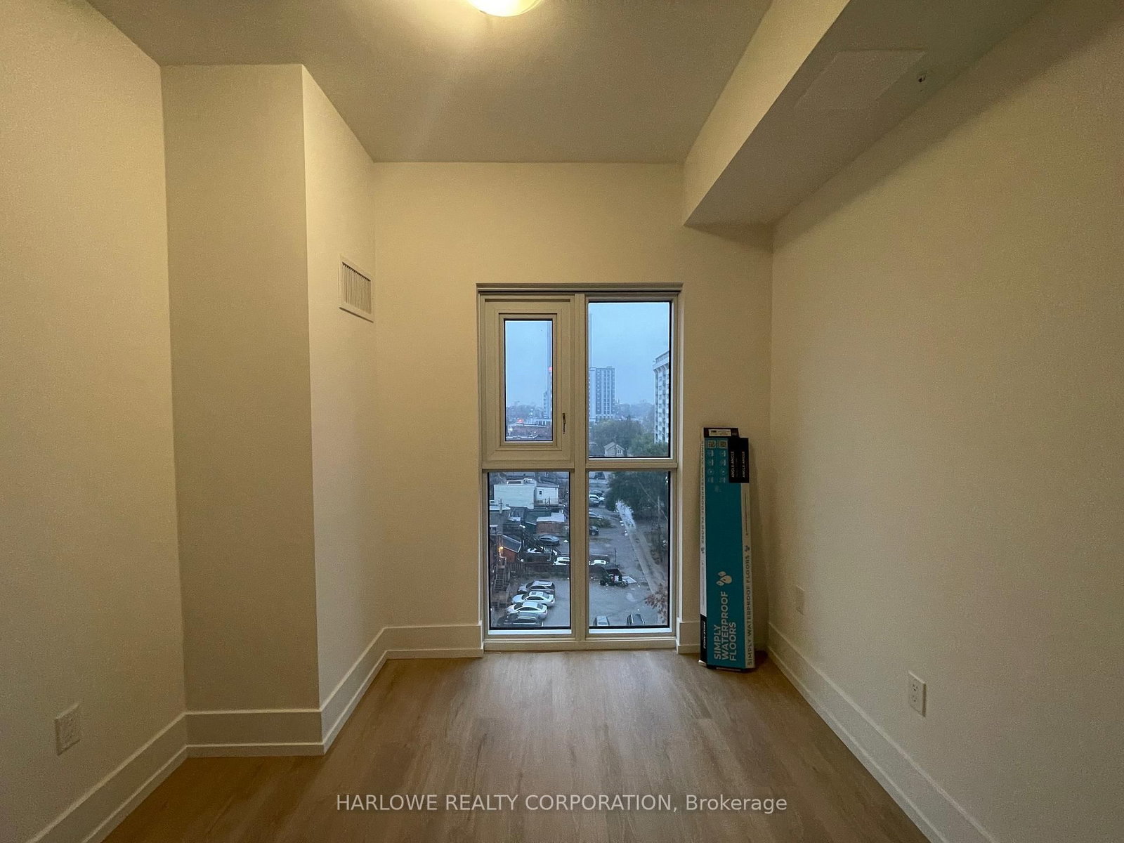 206 King Street W, Unit 705 - Photo 10