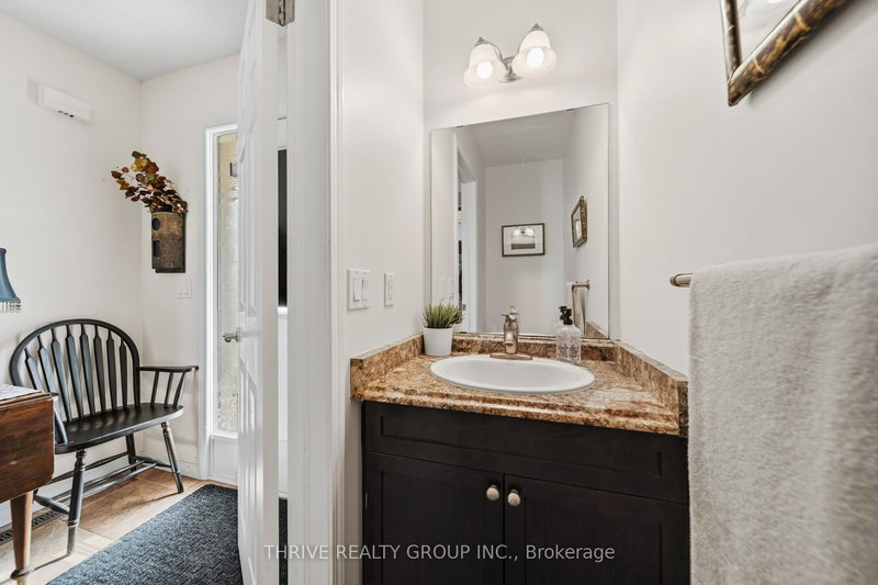 2 - 582 HYDE PARK Rd, London North, N6H 3S1 | Image 3