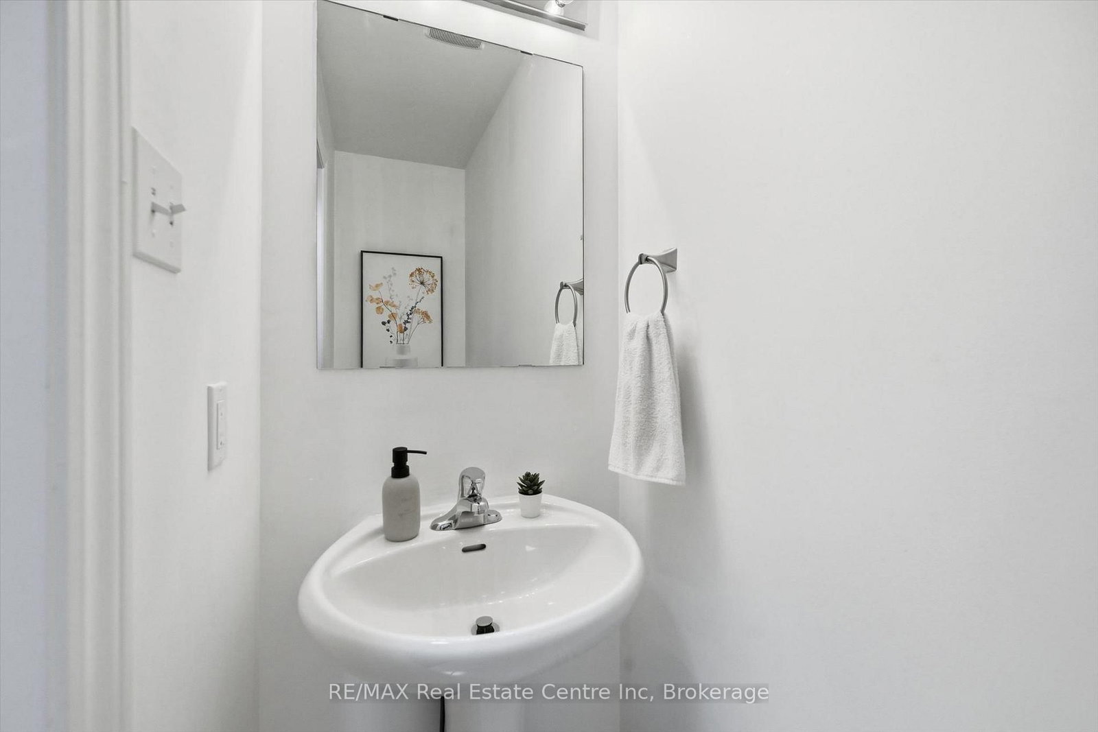 54 Nisbet Boulevard, Unit 24 - Photo 12