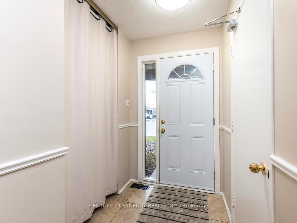 71 Clarkson Crescent, Unit 16 - Photo 2
