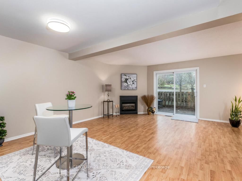 71 Clarkson Crescent, Unit 16 - Photo 4