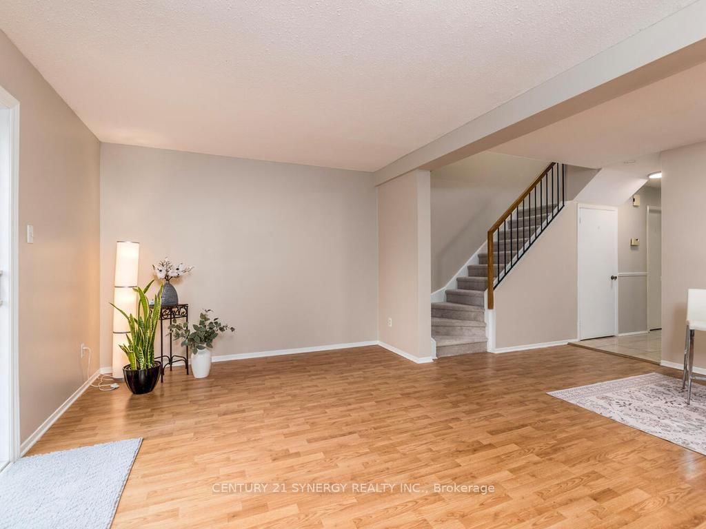 71 Clarkson Crescent, Unit 16 - Photo 7