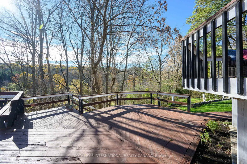 774 Old Dundas Rd, Hamilton, L9H 5E3 | Image 3