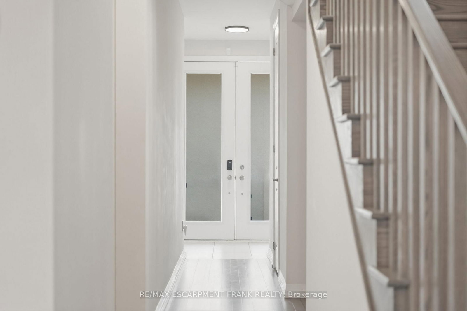 171 Spitfire Drive - Photo 3