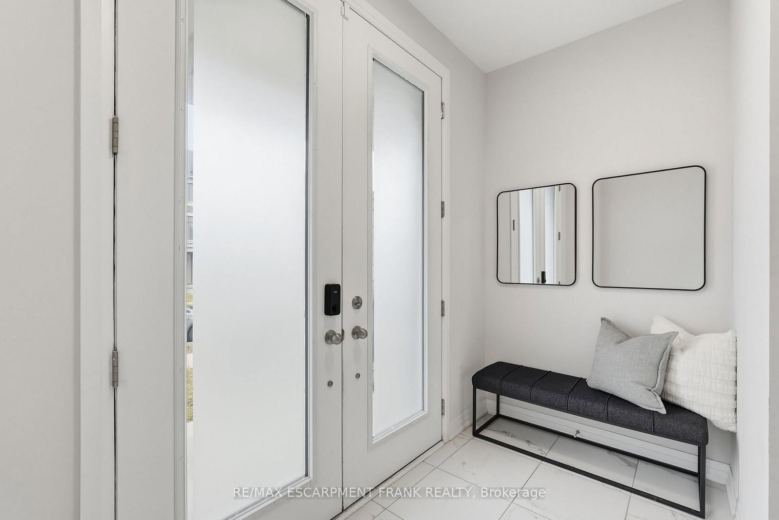 171 Spitfire Drive - Photo 4