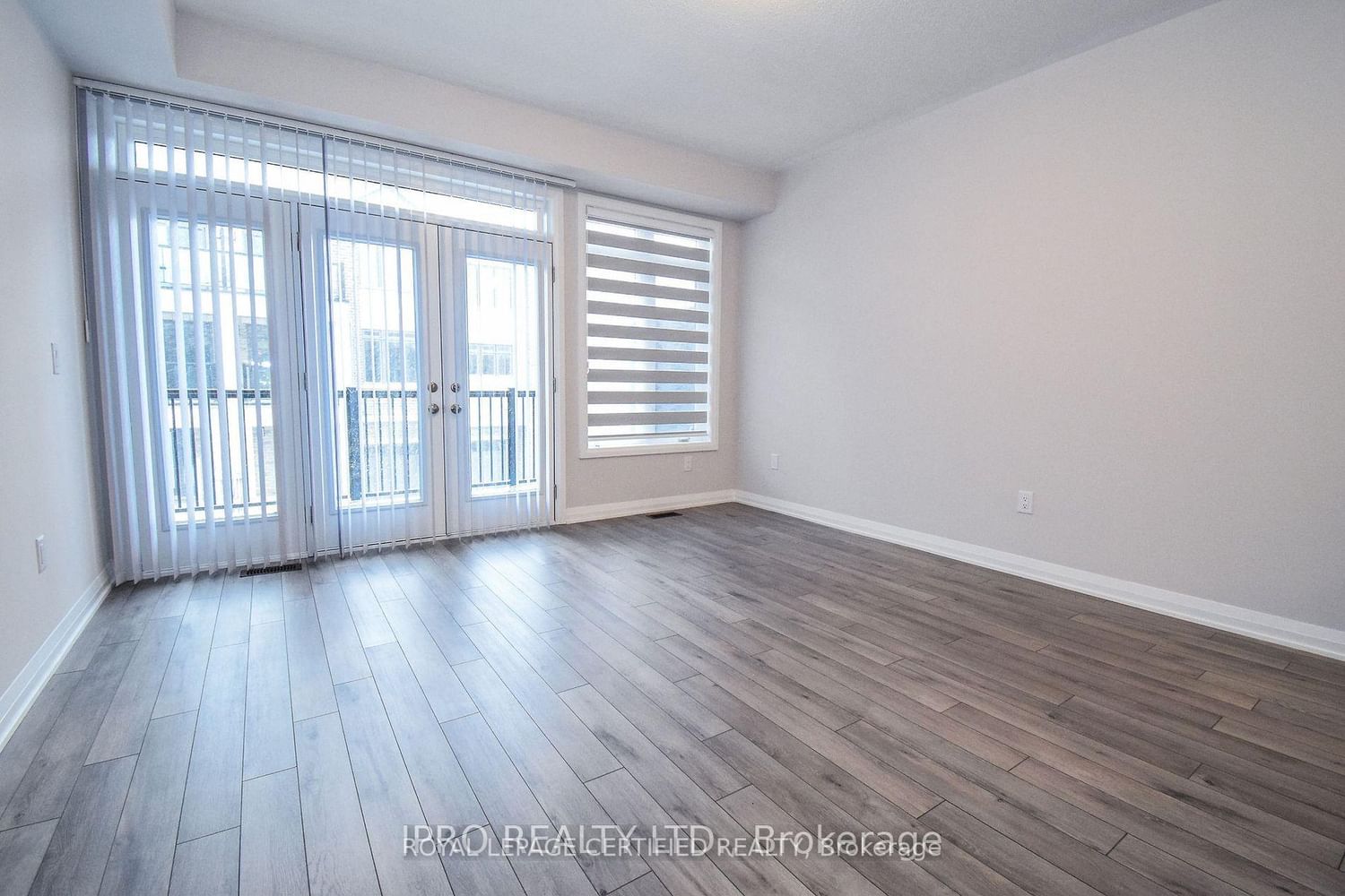 585 Colborne Street E, Unit 404 - Photo 11