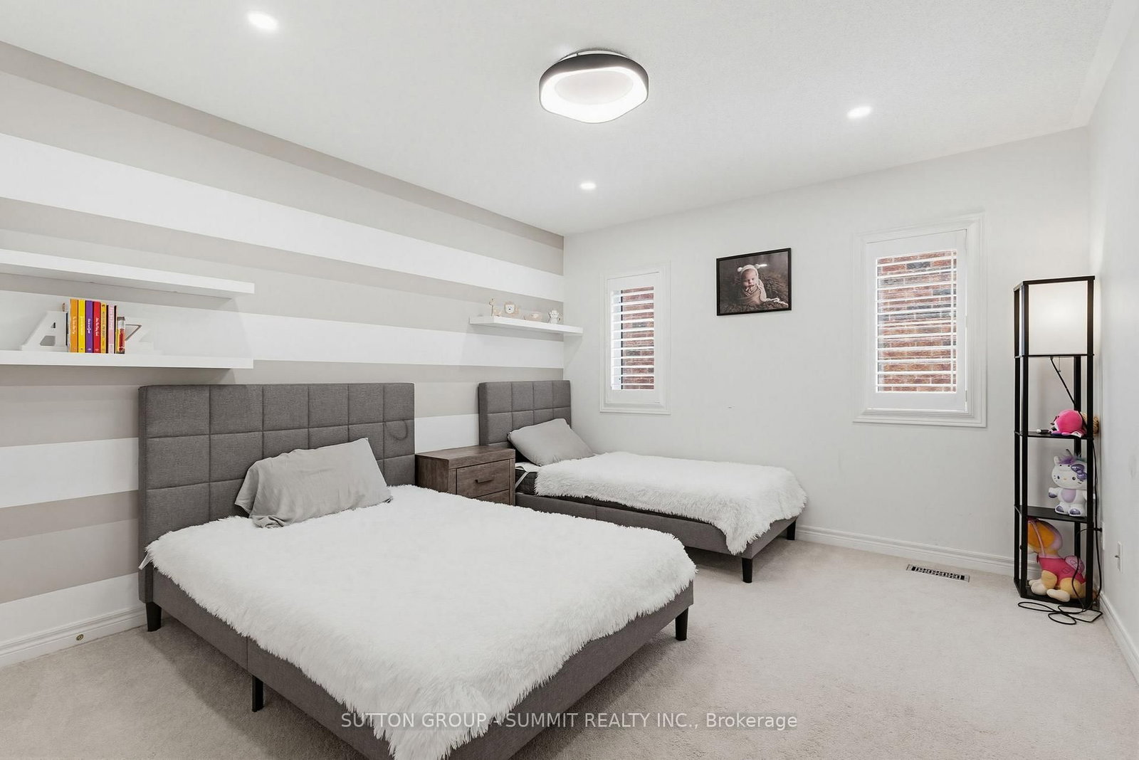 7 Attridge Crescent - Photo 32