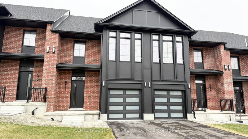 home for lease on 6981 Heathwoods Avenue