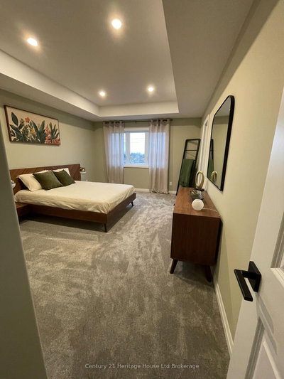 339 Anderson Street • Woodstock, ON photo 6