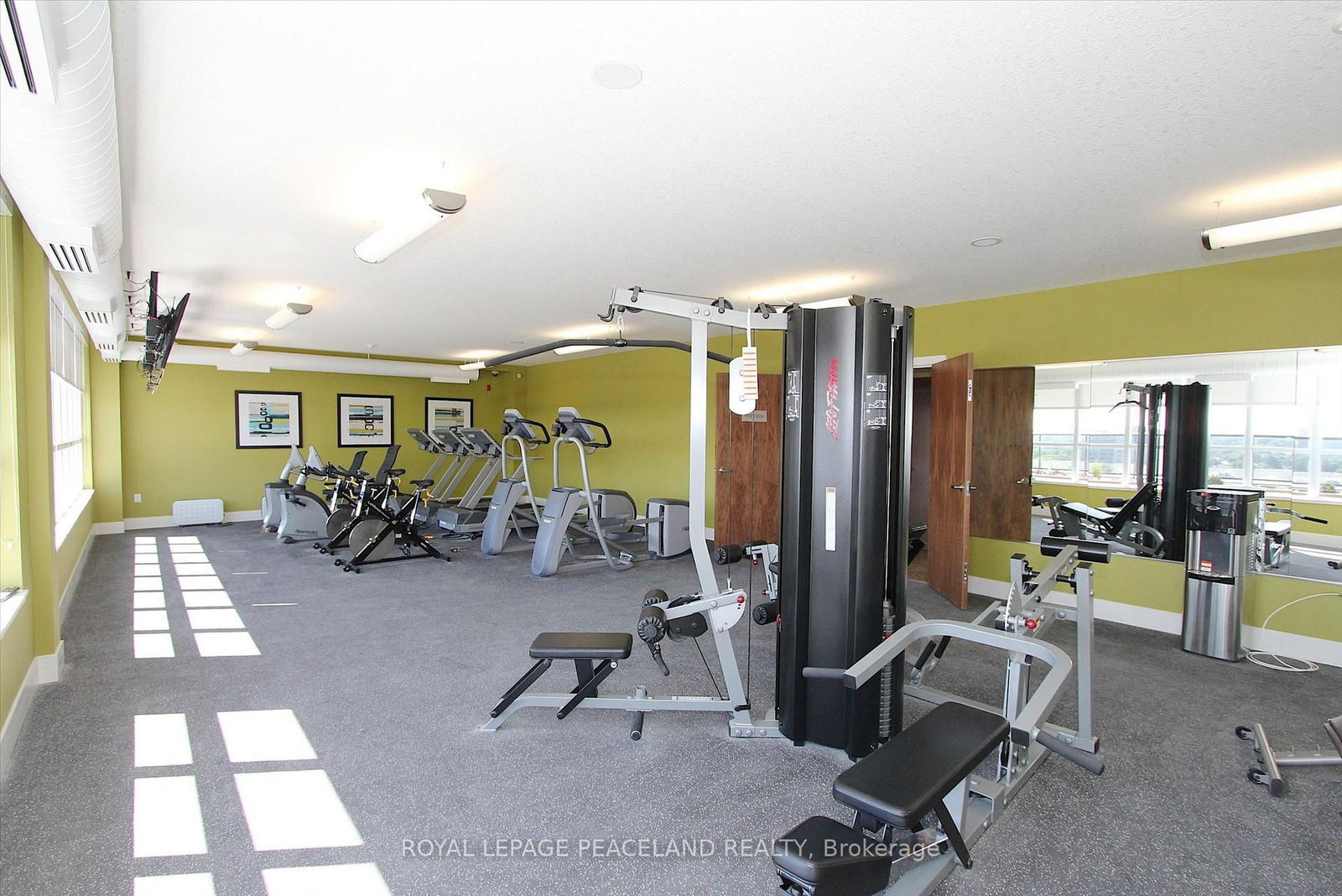 112 Benton Street, Unit 610 - Photo 48