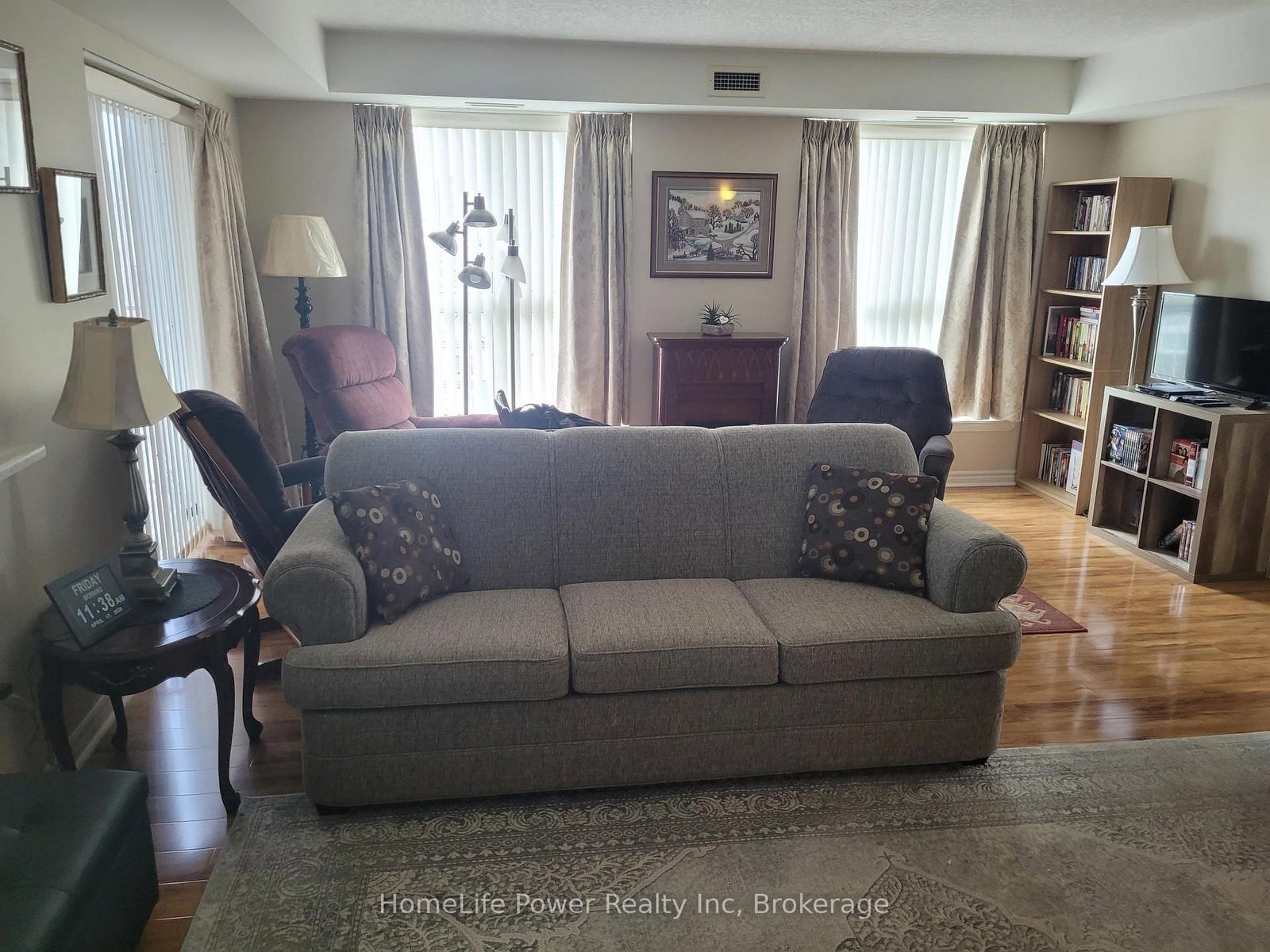 20 ST GEORGE Street, Unit 409 - Photo 20