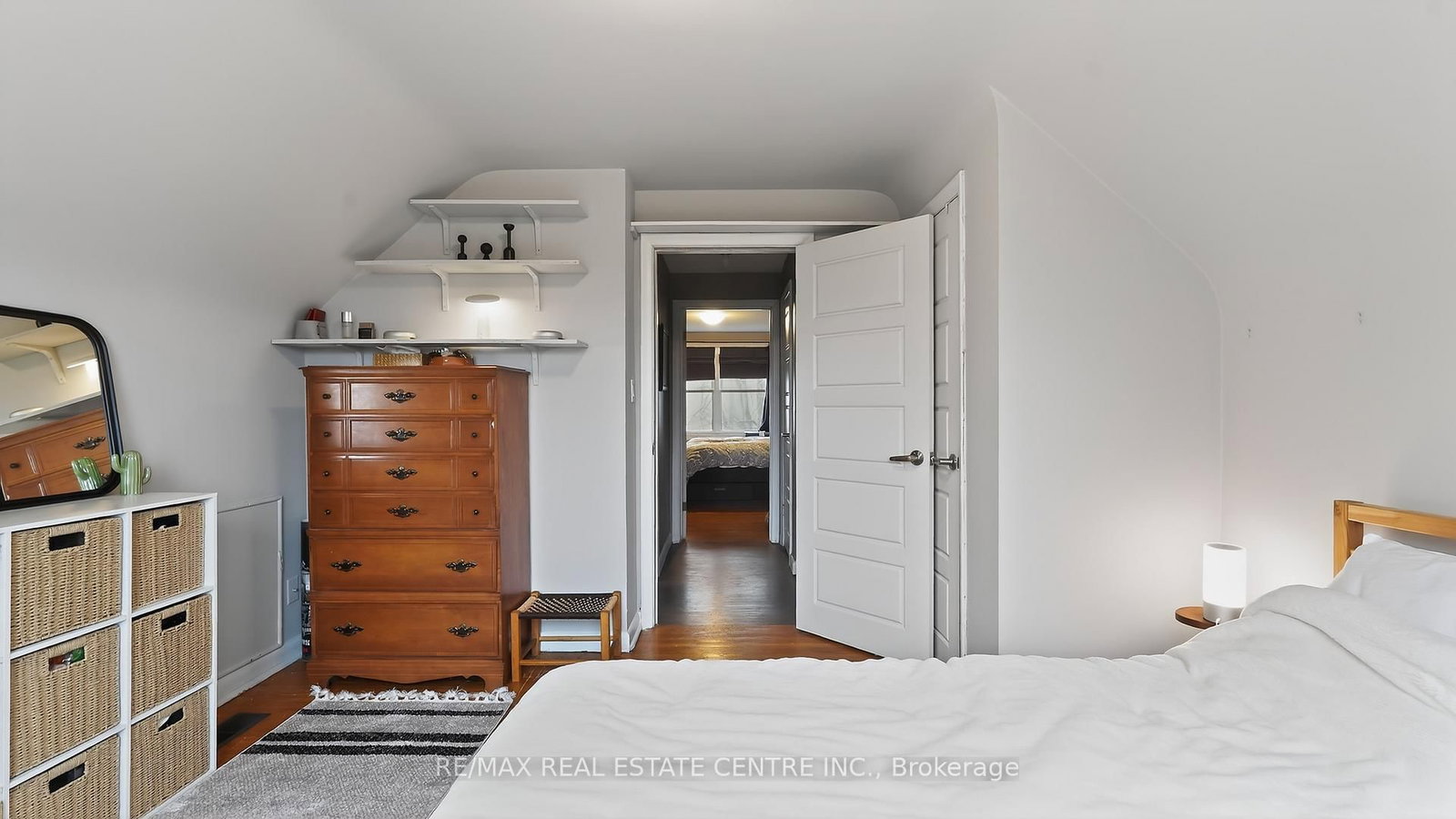 Detached House for sale at 342 East 17th Street, Hamilton, Ontario, L9A 4M8 - Hill Park - MLS: X13004340