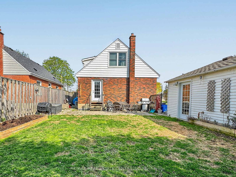 342 East 17th St, Hamilton, L9A 4M8 | Image 3