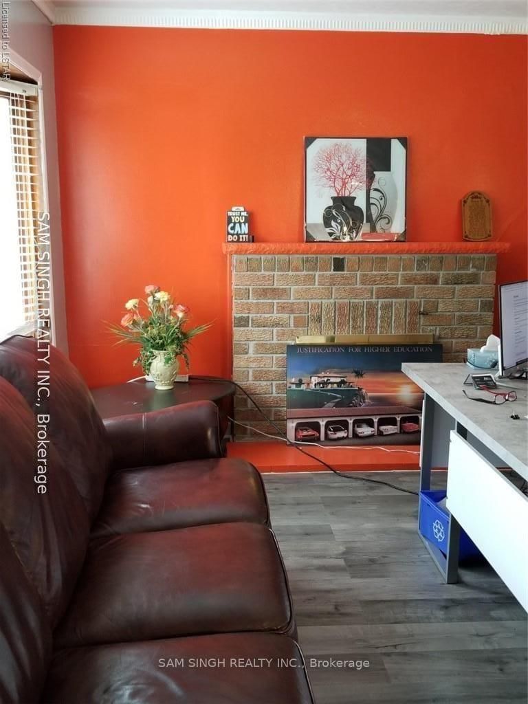 325 Southdale Road E - Photo 5