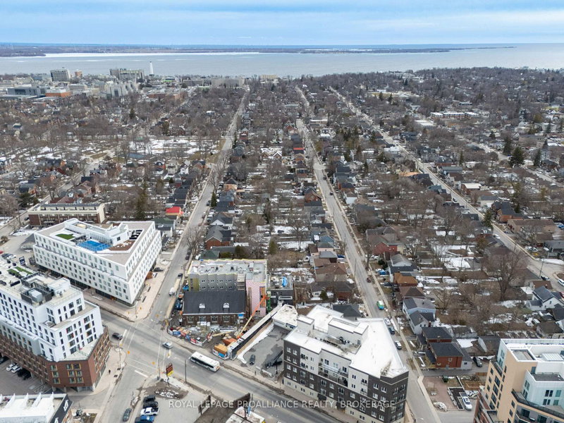 624 Princess St, Kingston, K7L 1E3 | Image 2