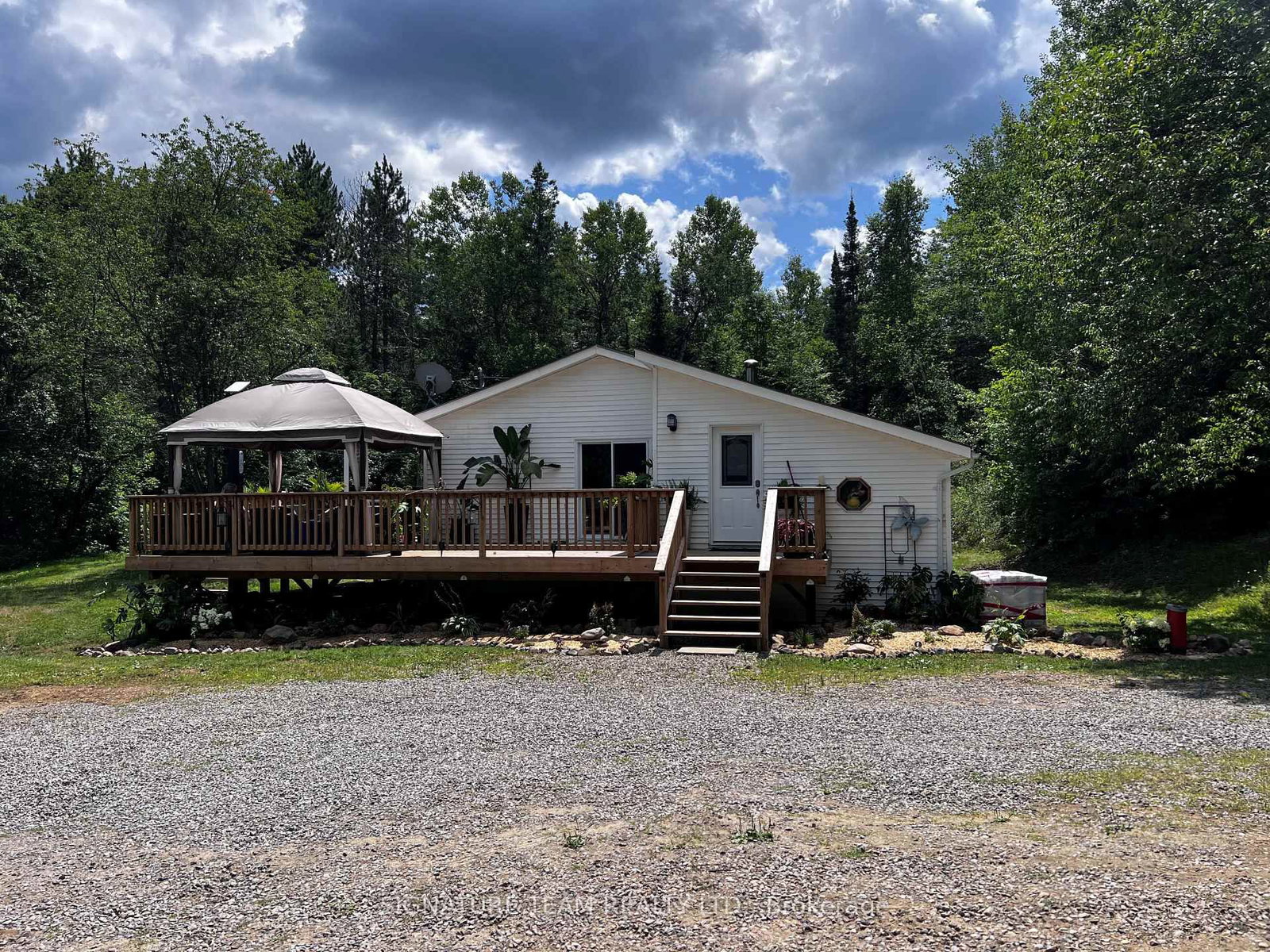96 Addington Rd. 6 Road • Cloyne, ON photo 2