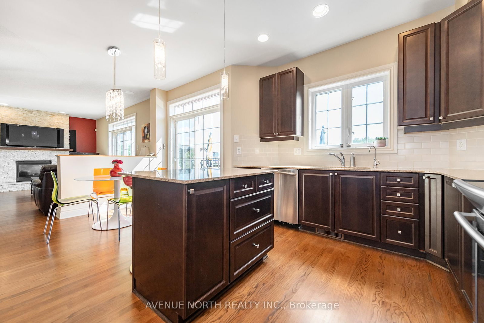 184 Felicity Crescent • Ottawa, ON photo 12
