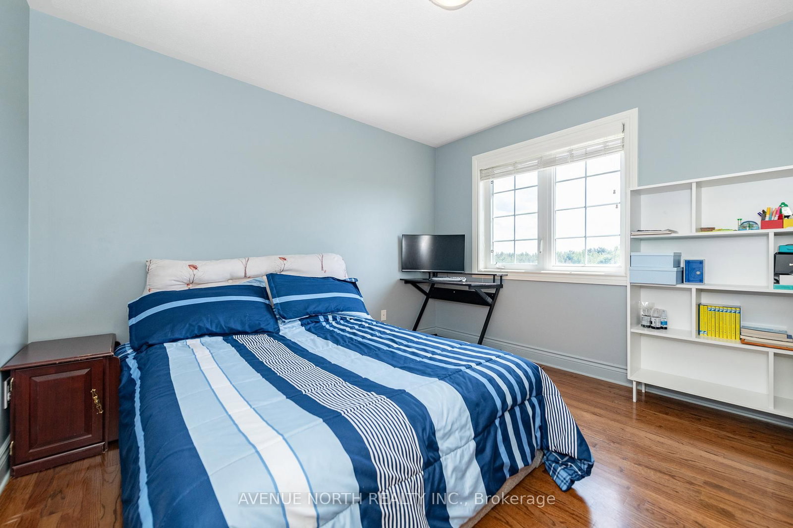 184 Felicity Crescent - Photo 31