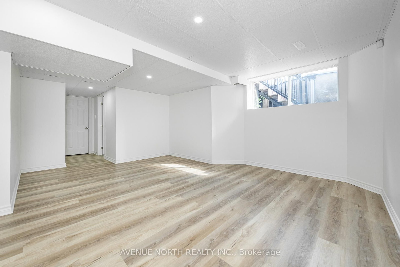 184 Felicity Crescent • Ottawa, ON photo 39