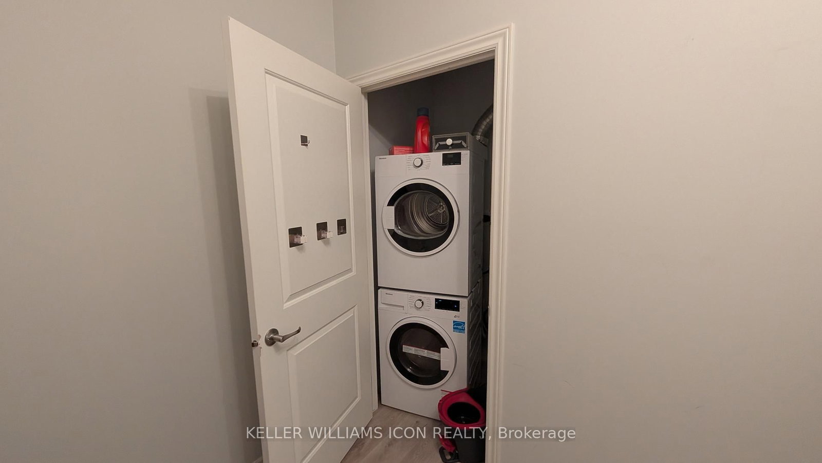 1350 Hemlock Road, Unit 112 - Photo 7