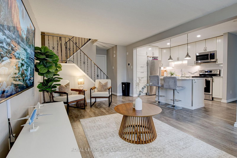 12 - 14 Williamsburg Rd, Kitchener, N2E 1W1 | Image 2