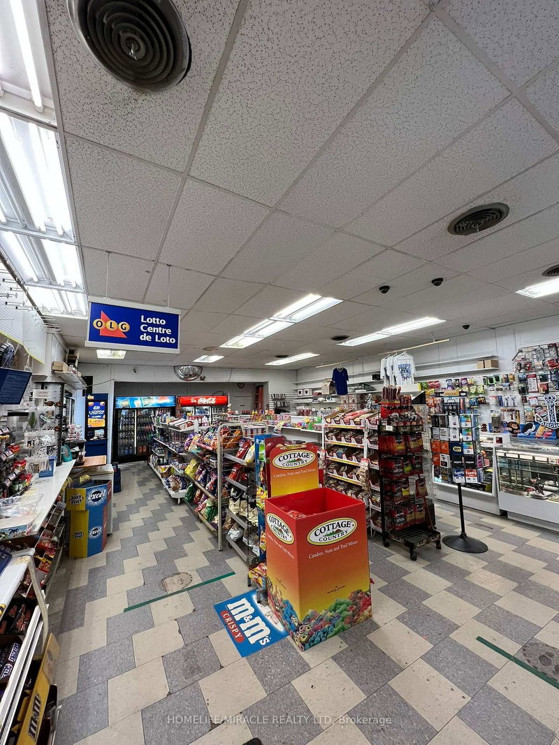 675 King St, Port Colborne, L3K 4H9 | Image 3