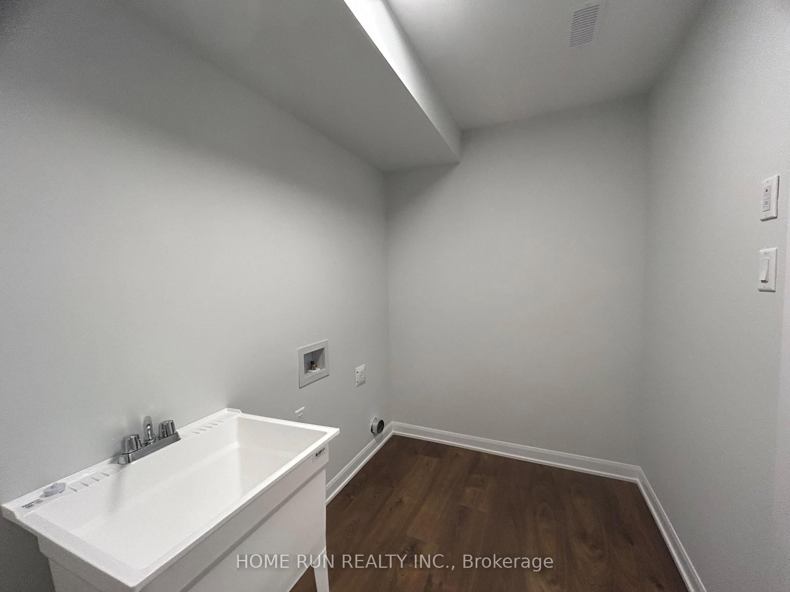 378 BANKSIDE Way - Photo 4