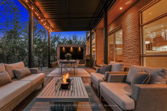 294 Mountbatten Avenue