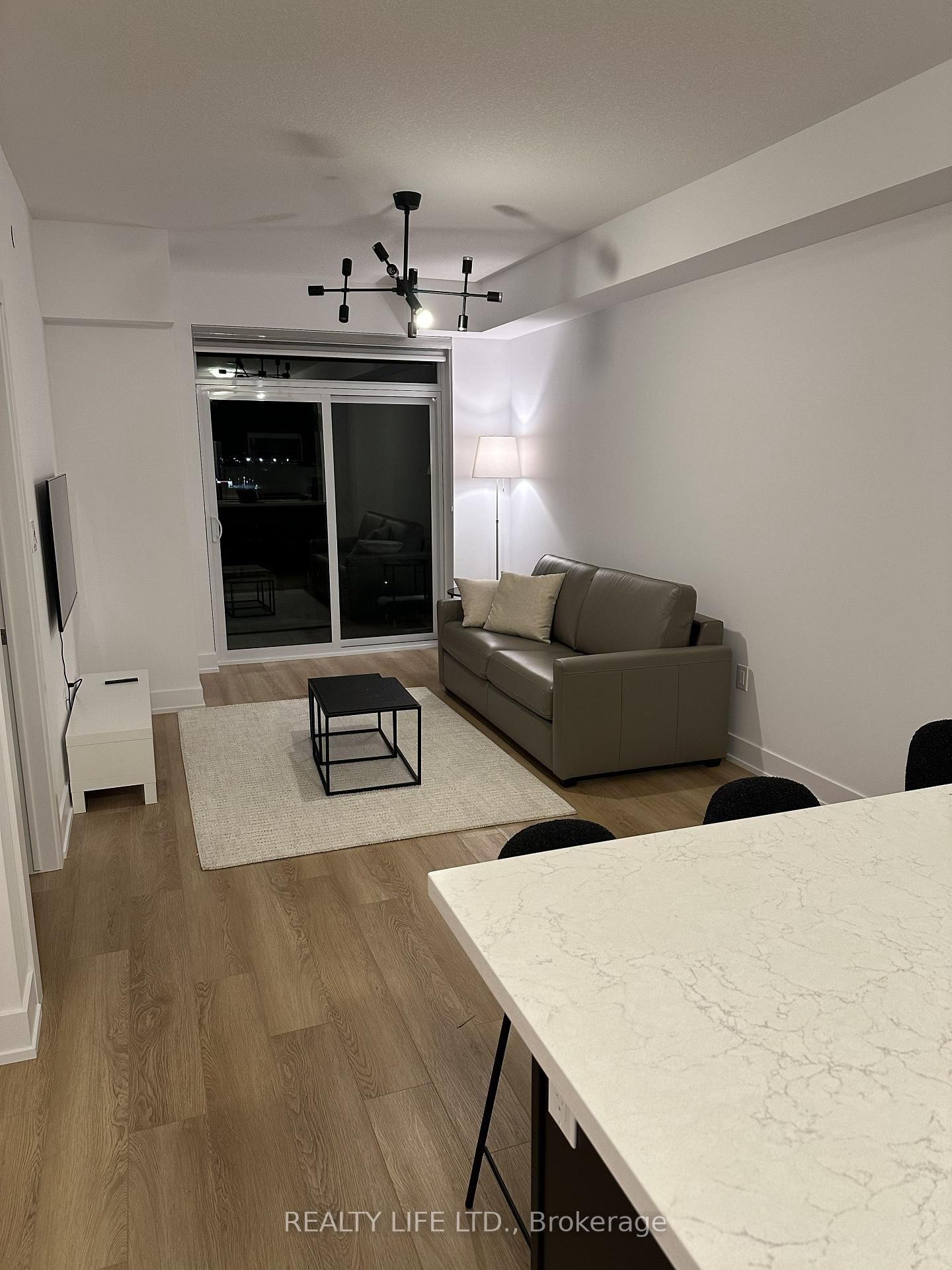 470 Dundas Street E, Unit 1106 - Photo 9