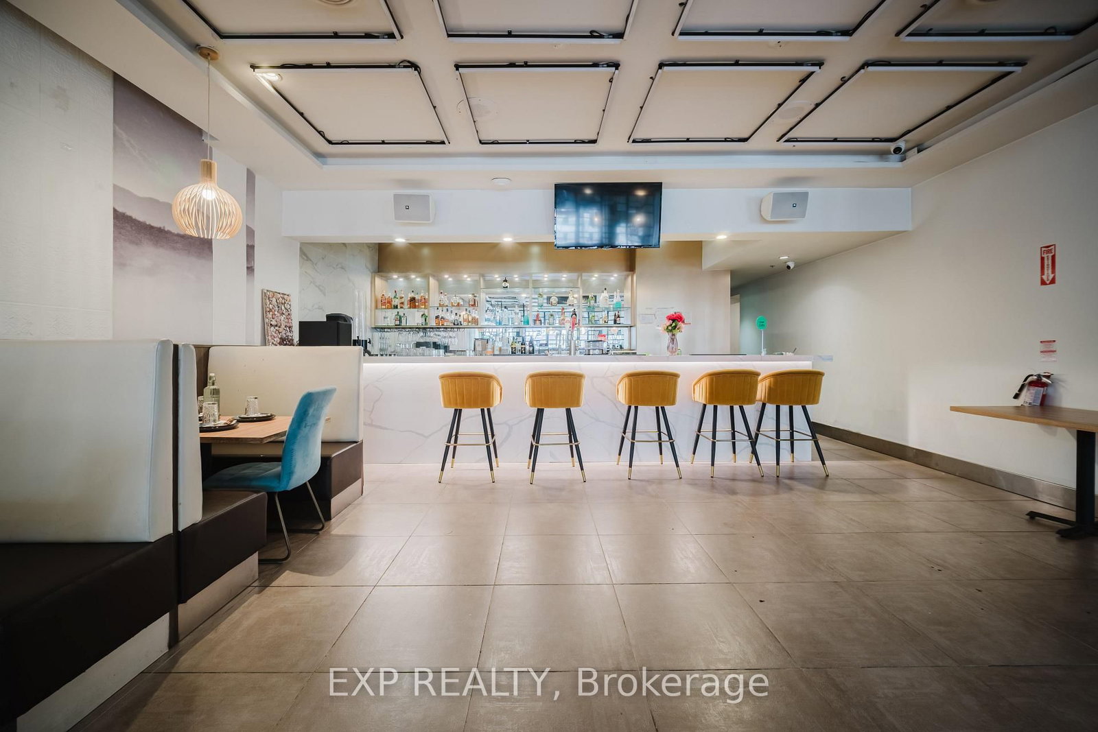 135 King Street E - Photo 14