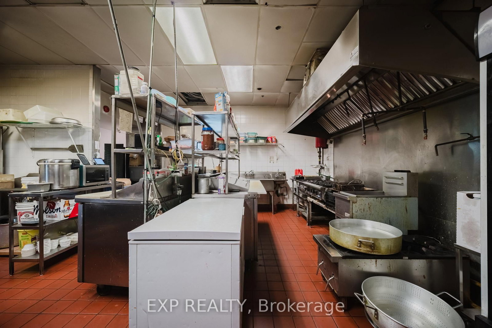 135 King Street E - Photo 39