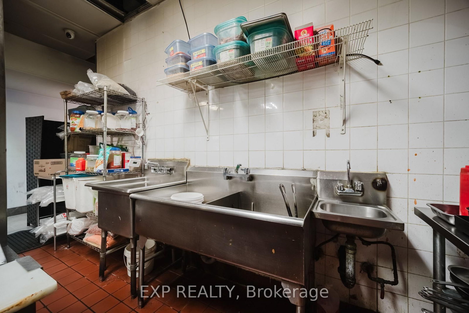 135 King Street E - Photo 41