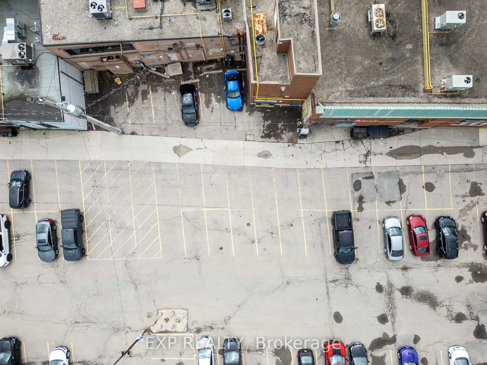 135 King Street E - Photo 44