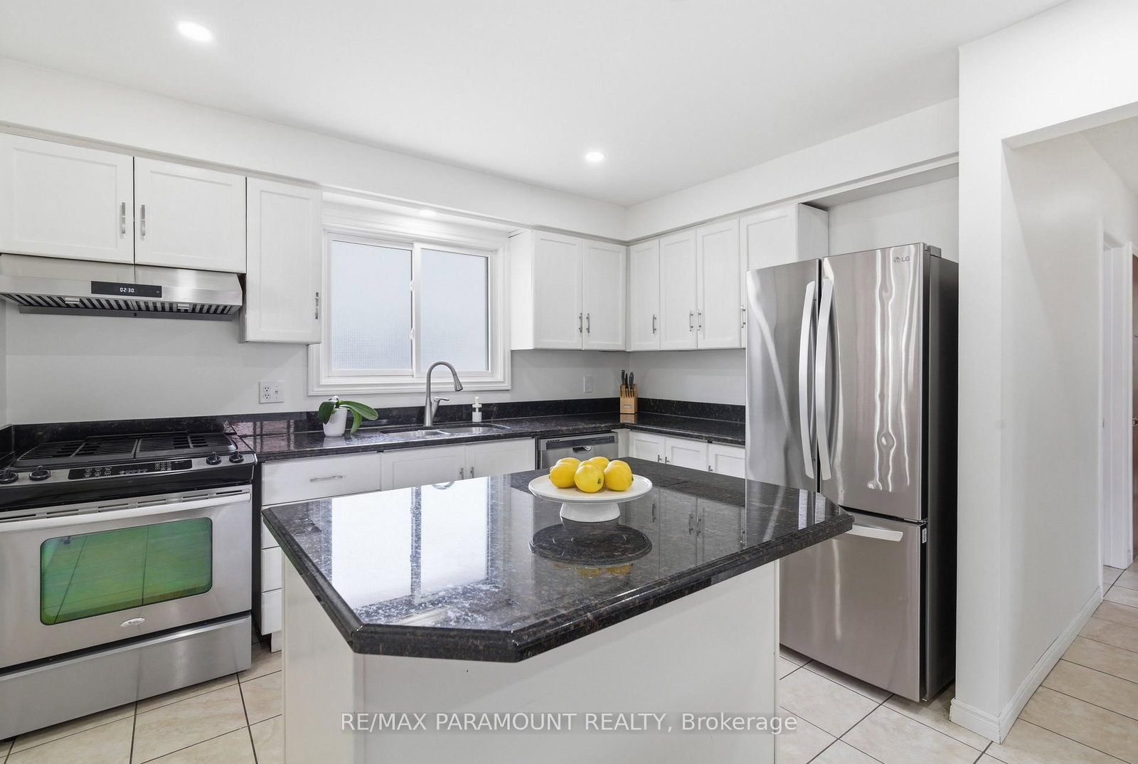 Detached House for sale at 1262 Upper Gage Avenue, Hamilton, Ontario, L8W 1E4 - Randall - MLS: X13004802