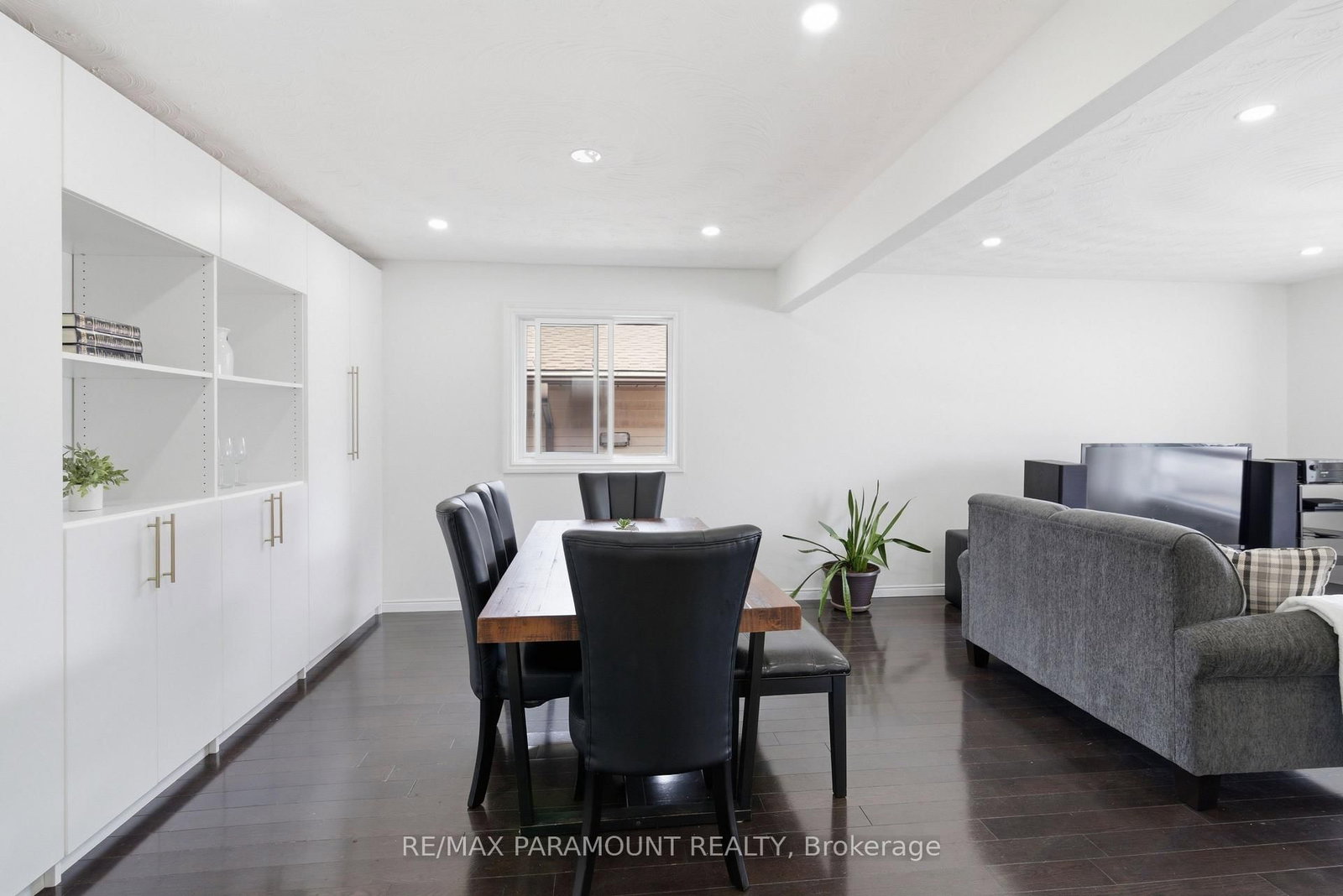 Detached House for sale at 1262 Upper Gage Avenue, Hamilton, Ontario, L8W 1E4 - Randall - MLS: X13004802