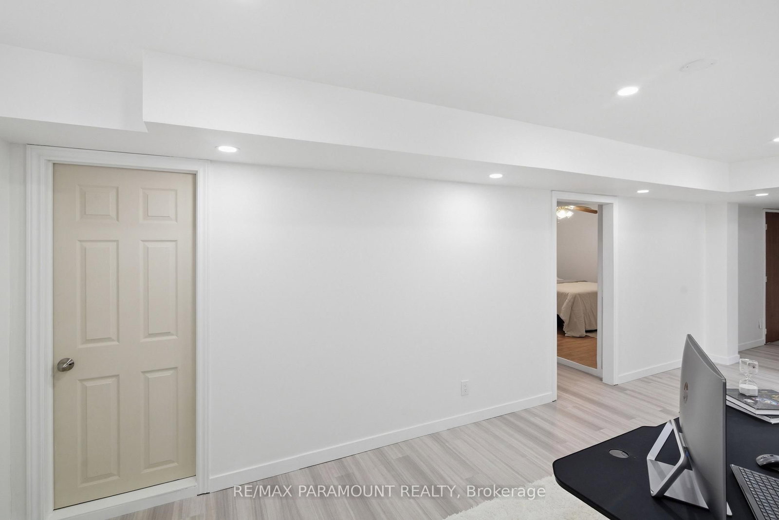 Detached House for sale at 1262 Upper Gage Avenue, Hamilton, Ontario, L8W 1E4 - Randall - MLS: X13004802