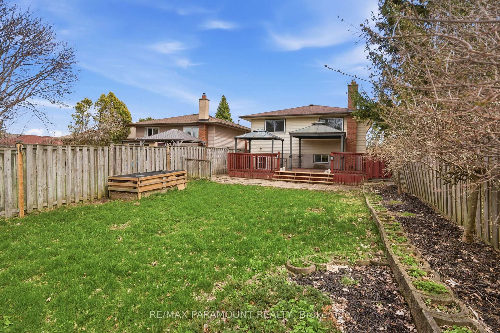 Detached House for sale at 1262 Upper Gage Avenue, Hamilton, Ontario, L8W 1E4 - Randall - MLS: X13004802