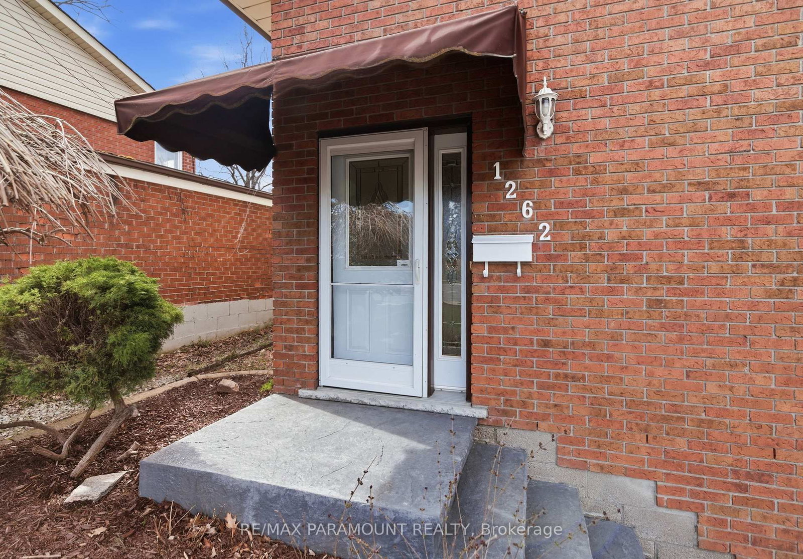 Detached House for sale at 1262 Upper Gage Avenue, Hamilton, Ontario, L8W 1E4 - Randall - MLS: X13004802