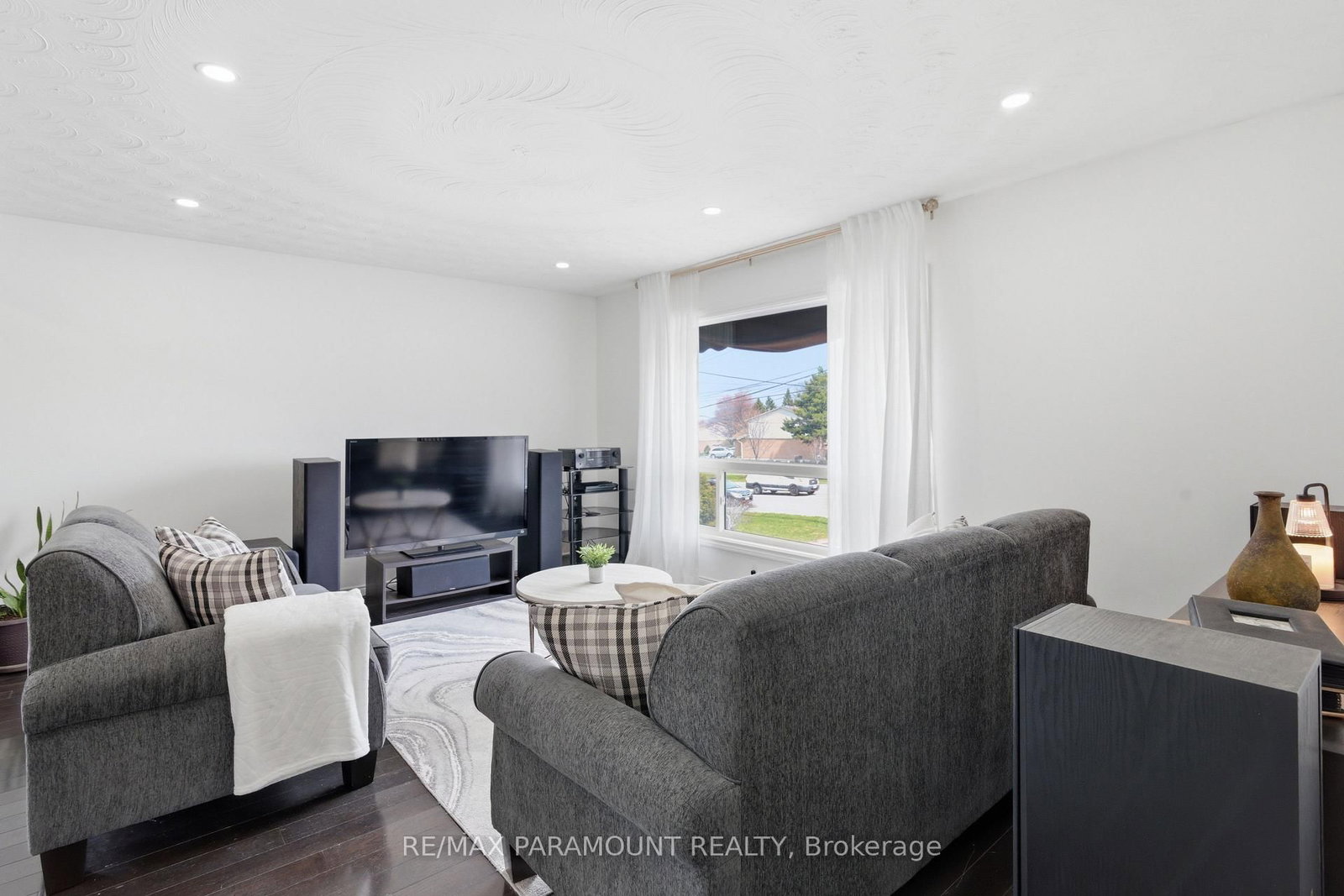 Detached House for sale at 1262 Upper Gage Avenue, Hamilton, Ontario, L8W 1E4 - Randall - MLS: X13004802