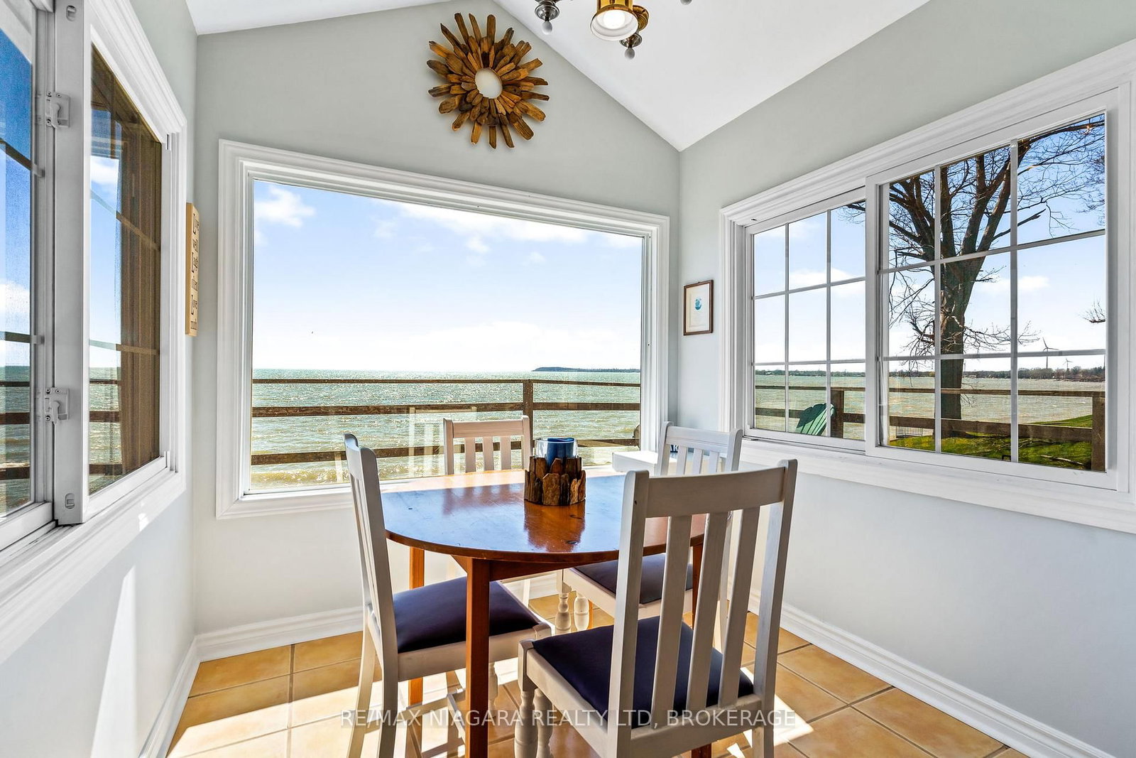13165 Lakeshore Road • Wainfleet, ON photo 13