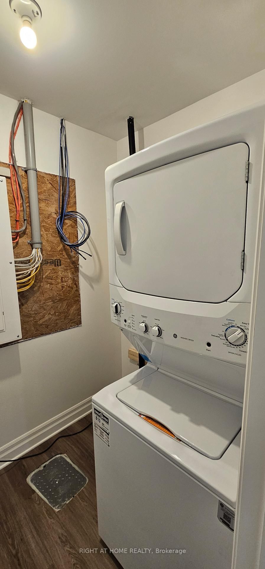 7499 Marvel Drive, Unit Bsmt - Photo 11