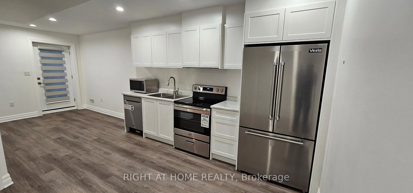 7499 Marvel Drive, Unit Bsmt - Photo 3