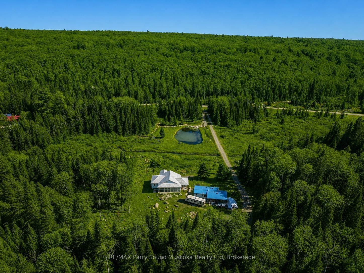 556 Highway 518 W • Perry, ON photo 3