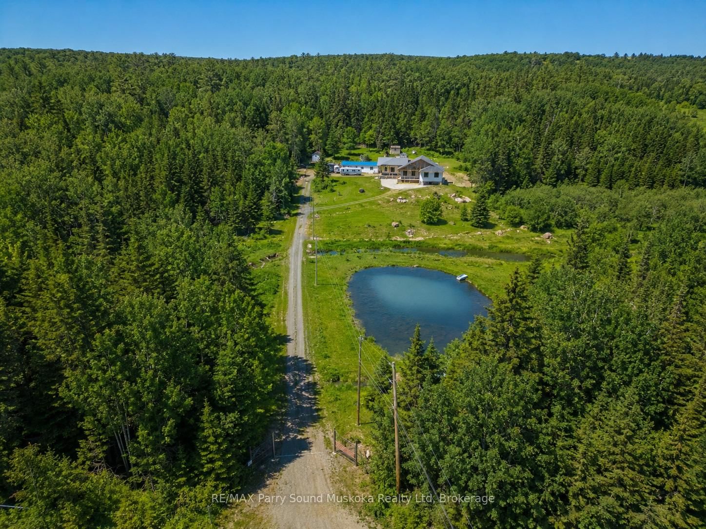 556 Highway 518 W • Perry, ON photo 4