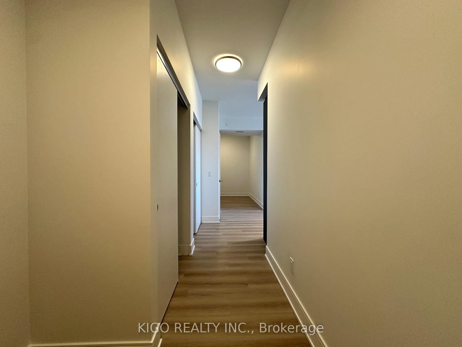 25 Wellington Street S, Unit 1401 - Photo 10