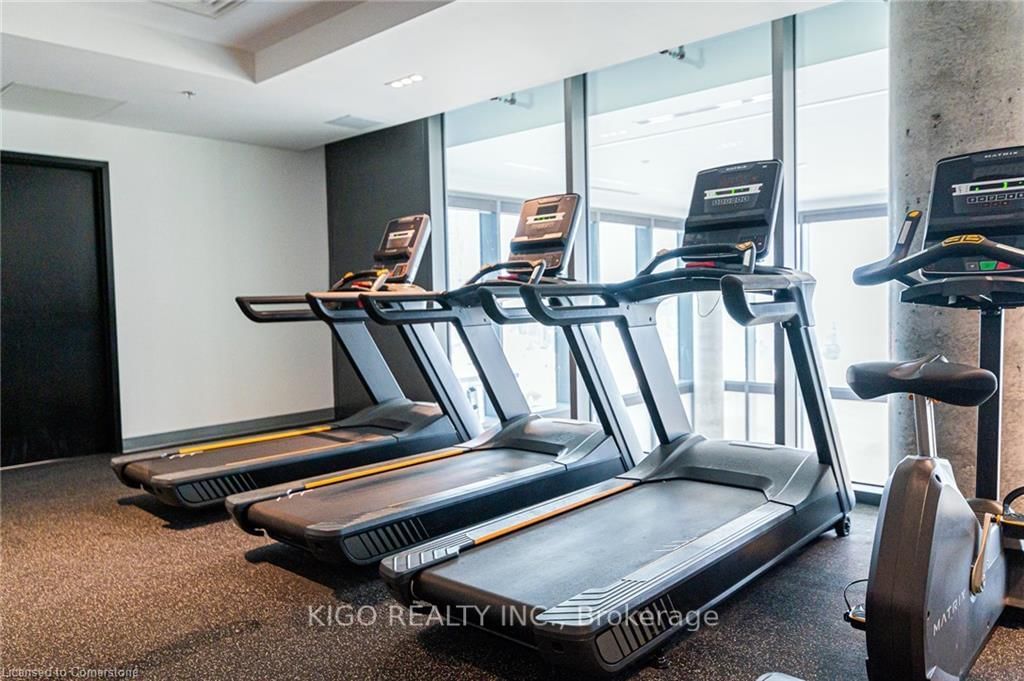 25 Wellington Street S, Unit 1401 - Photo 39